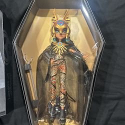 Monster High Cleo De Nile Midnight Runway Haunt Couture Doll