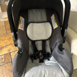 Baby Trend Car Seat And Stroller