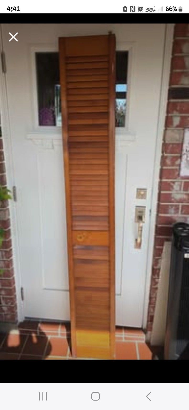 *** PRICED TO SELL!*** WOODEN BIFOLD CLOSET/ PANTRY DOOR. 2 DRAWER FILING CABINET 