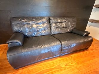 Black Electric Reclining Couches