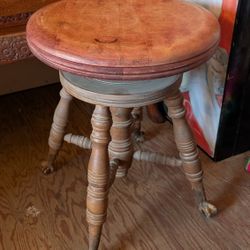 1880s Maple Piano Stool Lyon Healy Chicago Round Glass Eagle Claw Balls on Cast Iron Rods Swivel Adjusting Seat Adjustable Seat