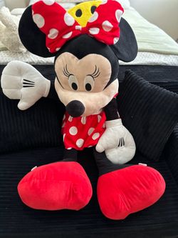 Big Minnie Mouse
