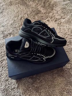 B30 Shoes Size 10