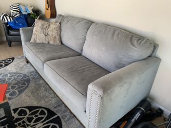 Couch, good condition - BO