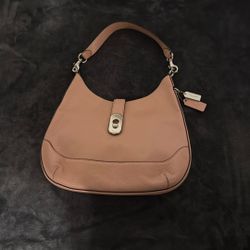Beautiful Light Pink Authentic Coach Brand Purse Medium Size