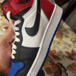 5.5 Y  Jordan 1 Retro High OG Top 3 2016