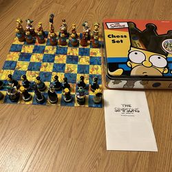 Simpsons Chessboard & Pieces $ 30