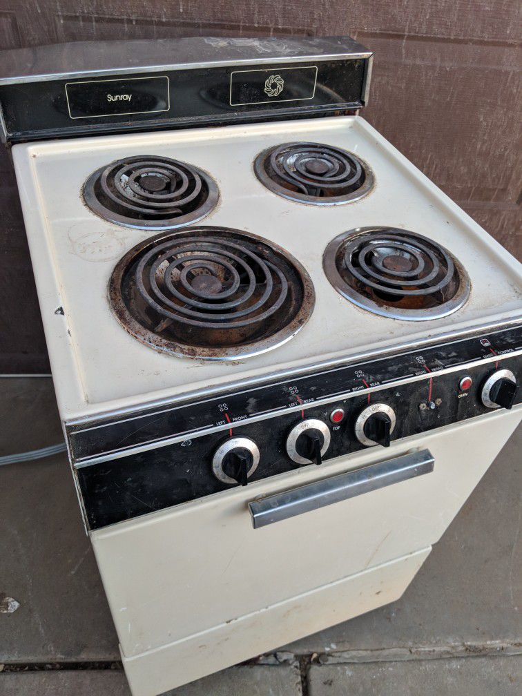 New 20 Electric Stove for Sale in Cumberland, IN - OfferUp