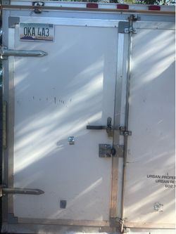 Toy hauler trailer