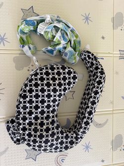 My Best Friend nursing pillow and extra cover