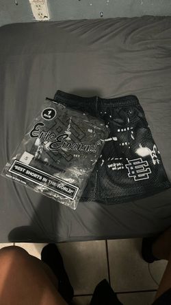 Eric Emanuel EE Basic Black Skyline 100% authentic