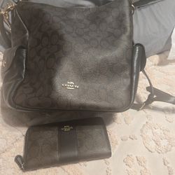 COACH 2 PC SET