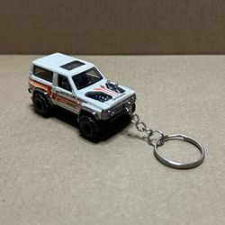 Custom Made Hotwheels Nissan Patrol Custom Keychain 