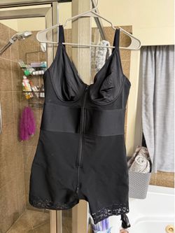 Women’s shape wear
