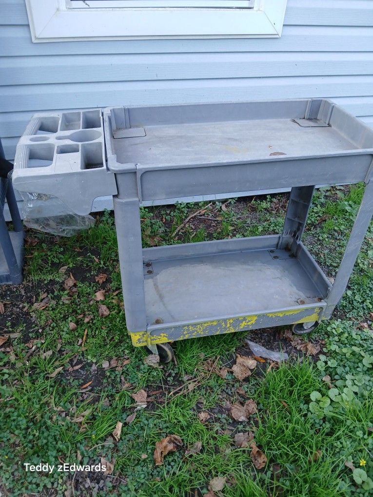 Utility cart
