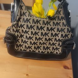 Michael Kors  Handbags  👜 