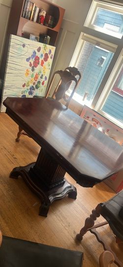 Pedestal Dining Table