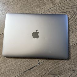 MacBook 