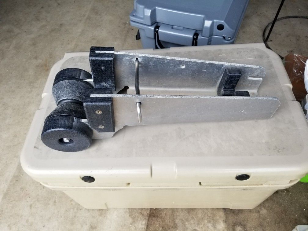 Miller Marine Anchor Nest