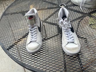 Nike black and white blazers