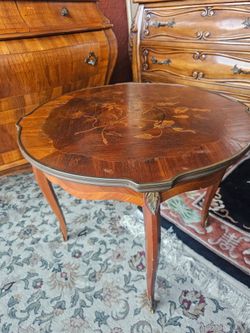 Vintage Louis XV Style Marquetry Coffee Table / Side Table