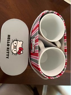 Hello Kitty Mug Set