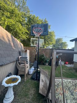 Basketball hoop