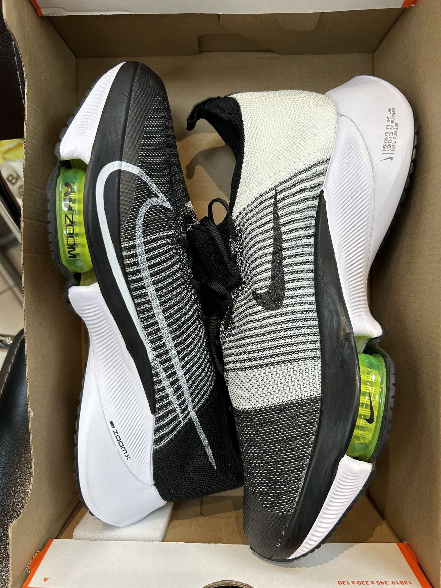 Nike Air Zoom Tempo 7.5 Wmns for Sale in Houston, TX - OfferUp
