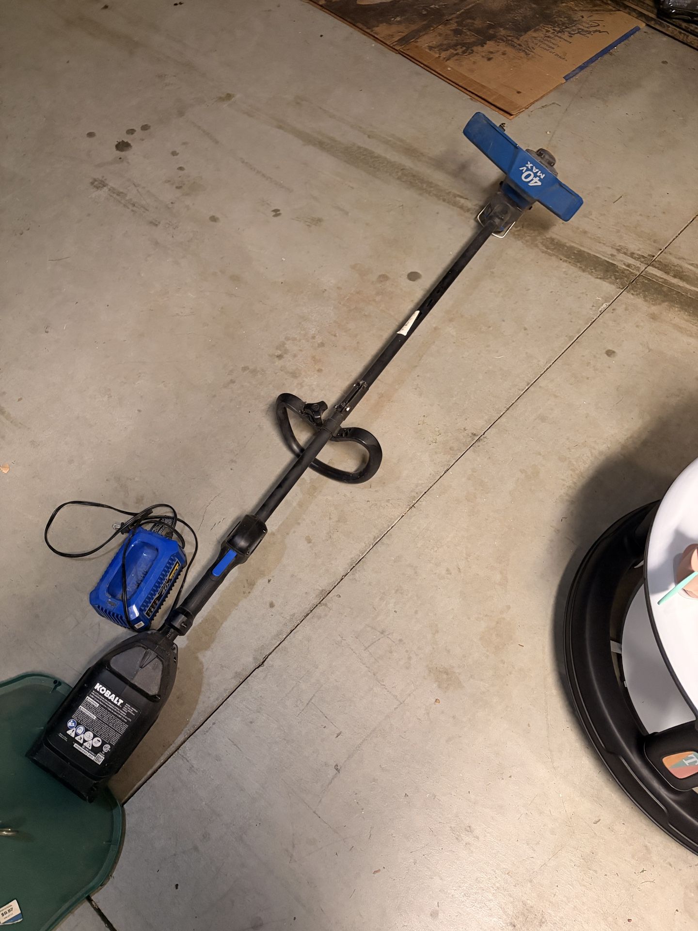 Weedwacker & Battery + Charger