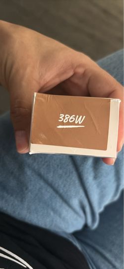 Fenti Beauty pro filter fluid flex