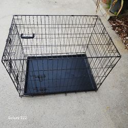 Reduced for fast sale Large dog crate 