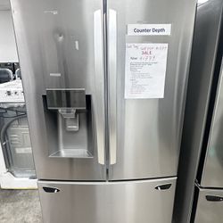 LG Counter Depth Refrige With Craft Ice Maker Unused 