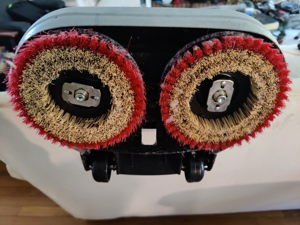 Carpet Cleaner Polisher