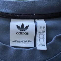 Adidas Men’s Sweatshirt 