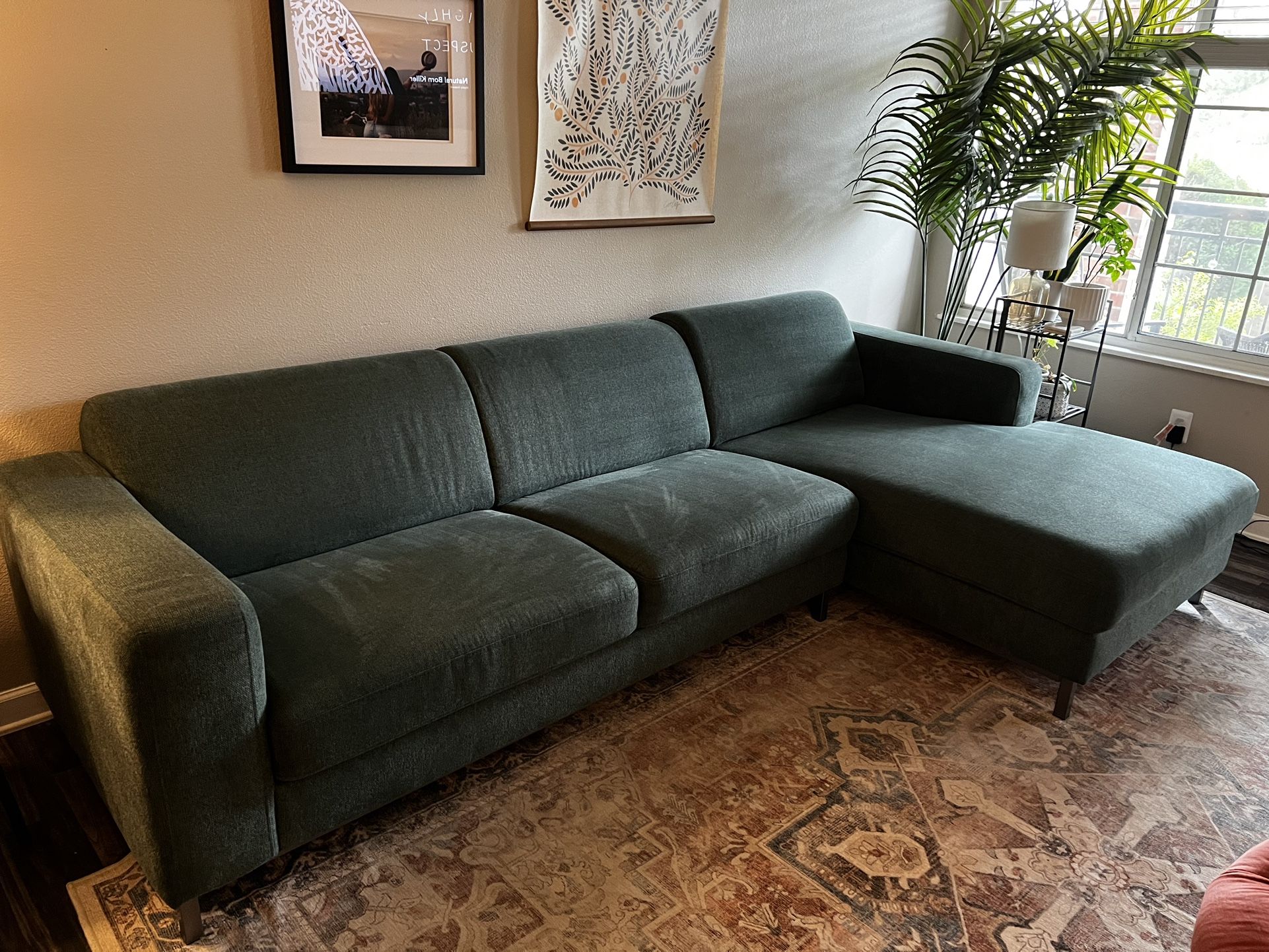 Palmer Sofa: Green With Chaise