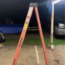 6’ A Frame Ladder 
