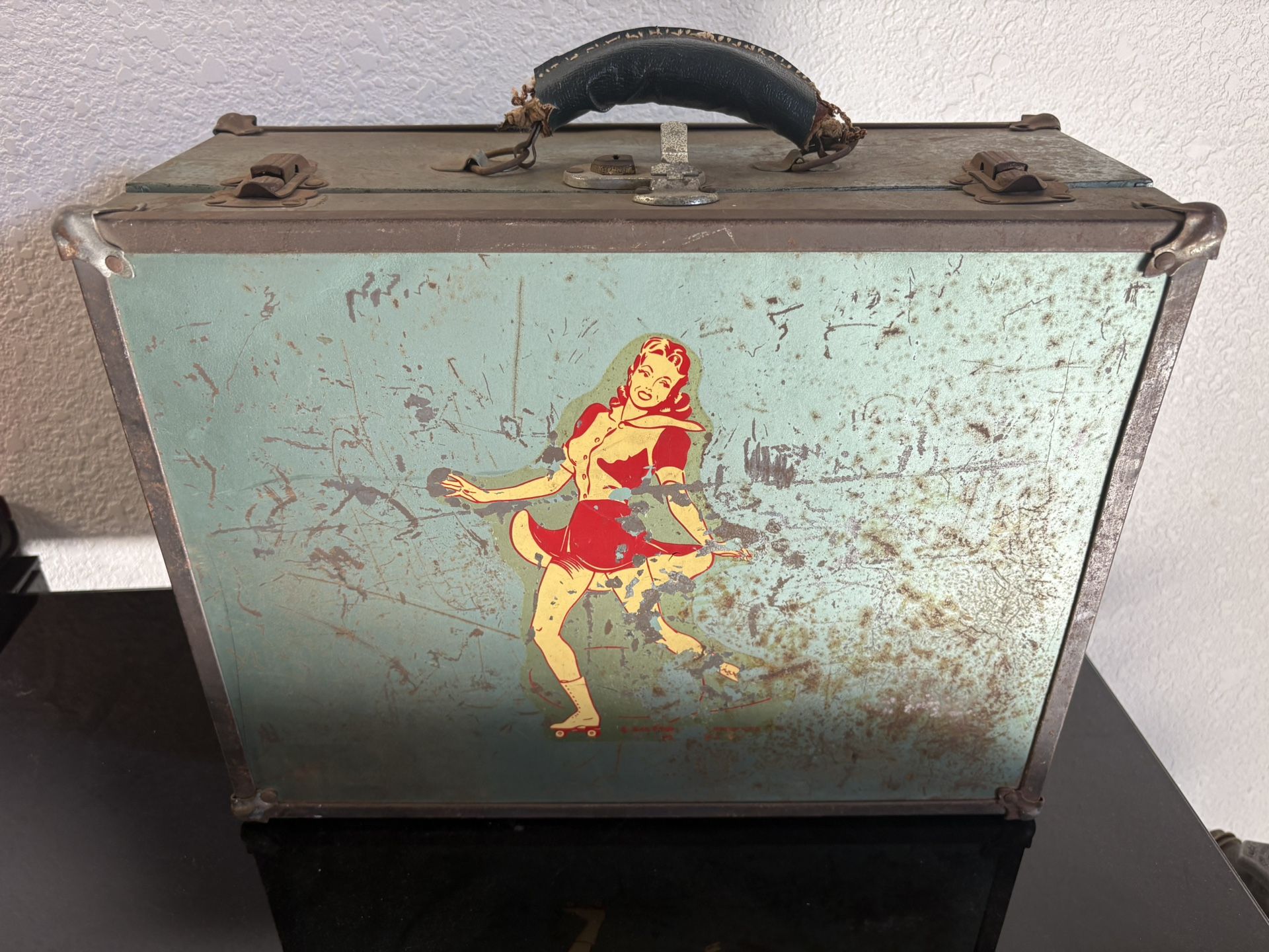 1940s Vintage Roller Skates Box