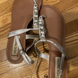 Steve Madden Flip flops With Wedge Size 8