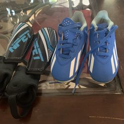 Soccer Shoes And Shin Guards  Set Size 11 For Boys 