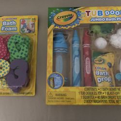 Set of Two Crayola Bath Toys for Kids