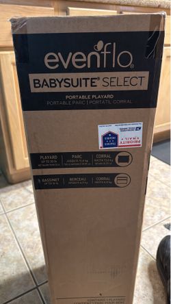 Even Flo playard & bassinet