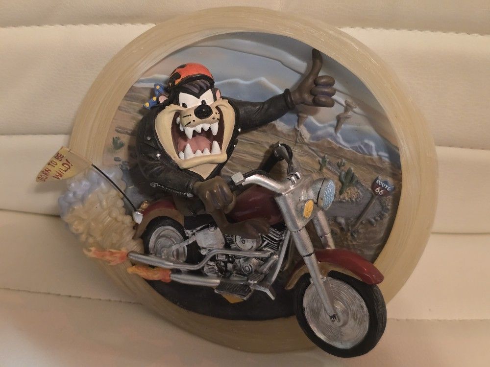 Looney Tunes Tasmanian Devil Collectibles