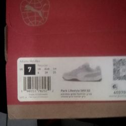 Puma Shoes Size 7 Brand New 