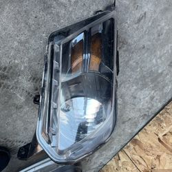 2010 2012 Ford Mustang Driver Left Headlight 