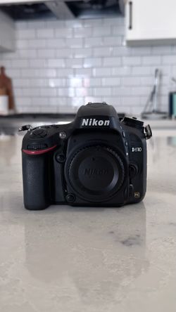 Nikon D610  Full Frame DSLR Camera Excellent Condition