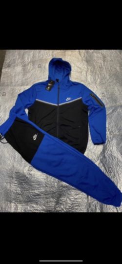 Nike Tech $100