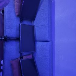 Triple Monitor Floating Arm Stand With Three 24” Monitors