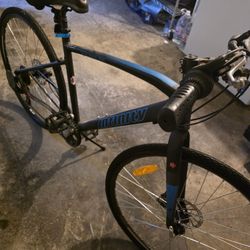 Infinity Boss Three 7-speed Hybrid Bike