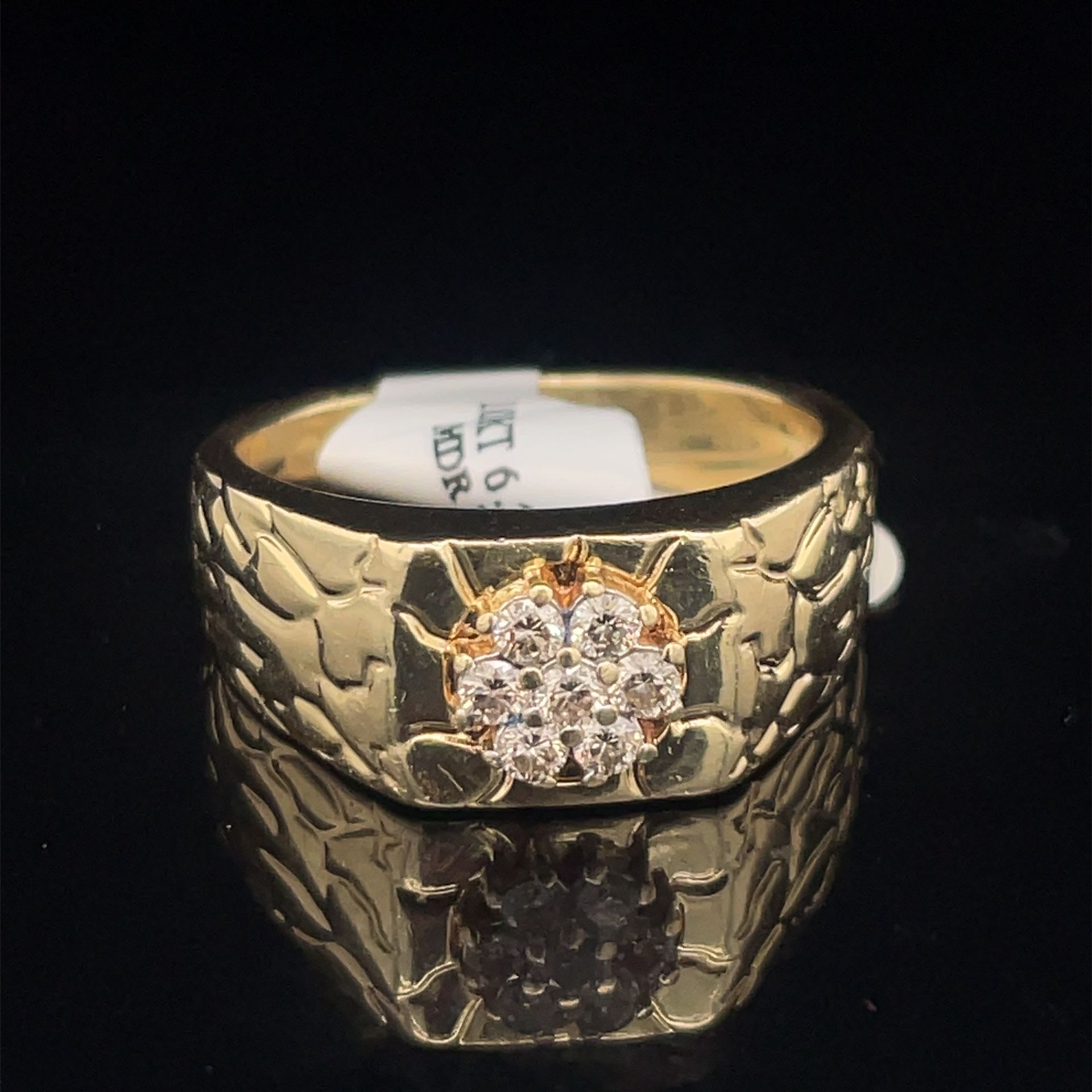 10KT Yellow Gold Nugget Diamond Flower Ring 6.30g Size 8 1/2 167888
