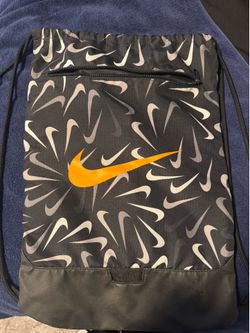 Nike drawstring bag
